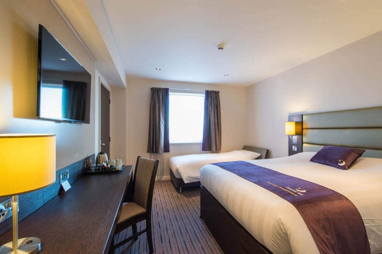 Premier Inn London Holborn Londres Exterior foto